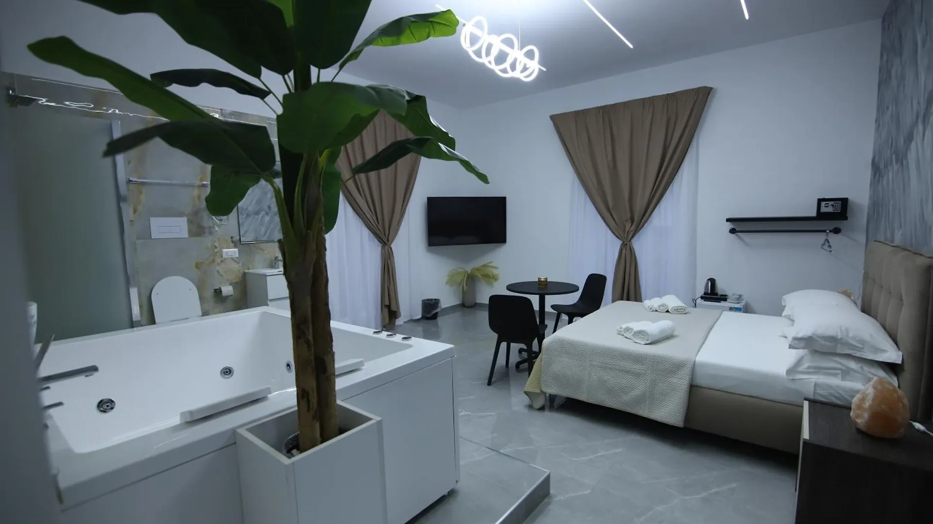 Il Ritrovo Spa&Rooms Neapel 0*,
