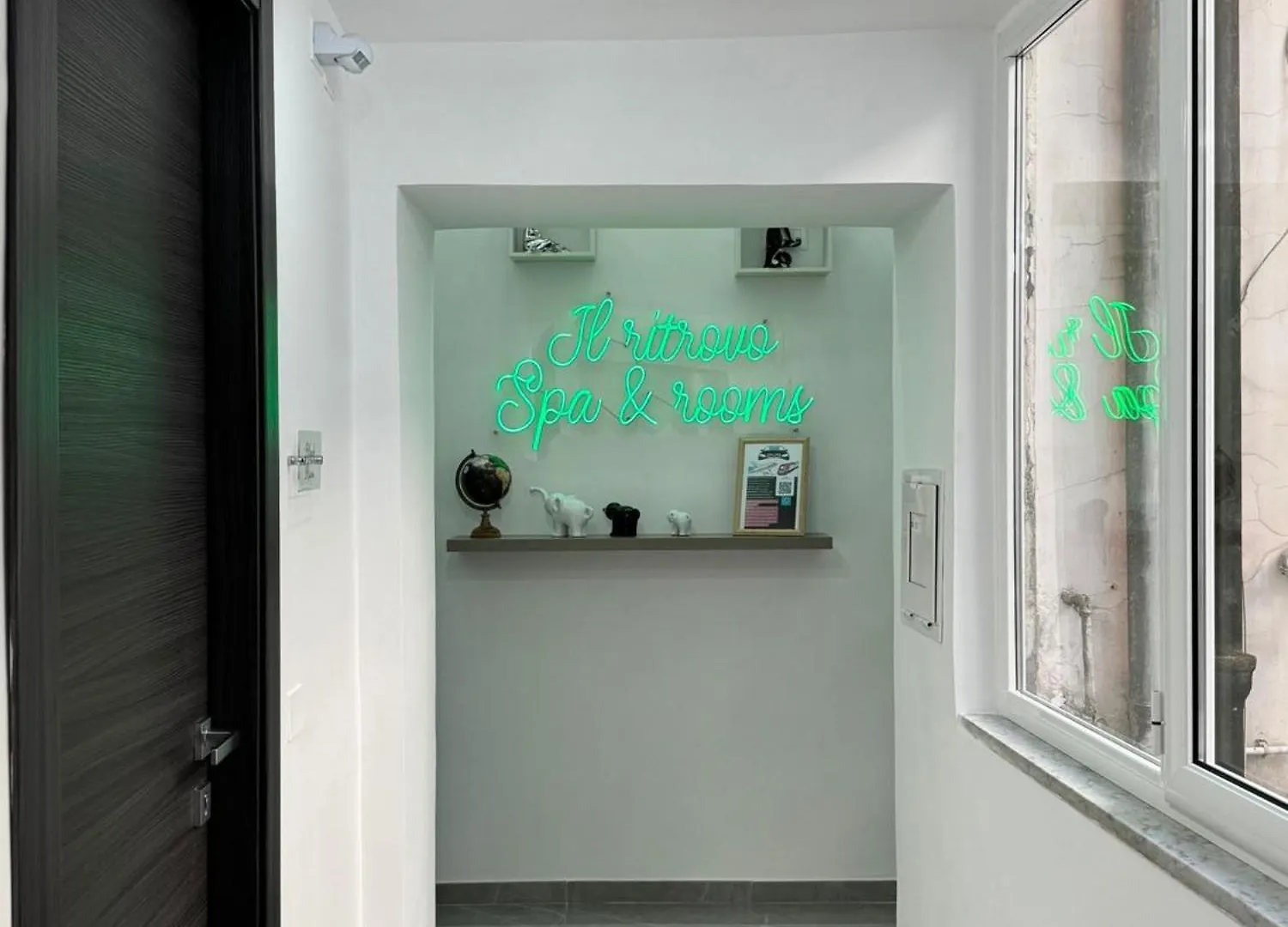 Il Ritrovo Spa&Rooms Naples 0*,  Italy